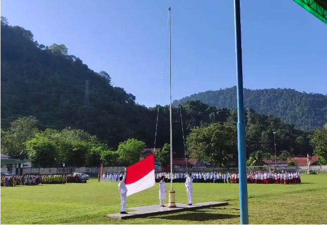 Upacara Memperingati Hari Pendidikan Nasional, 2 Mei 2024